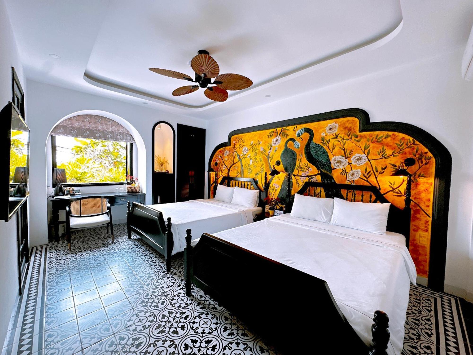 Moon Homestay Thon Kim Long Екстериор снимка