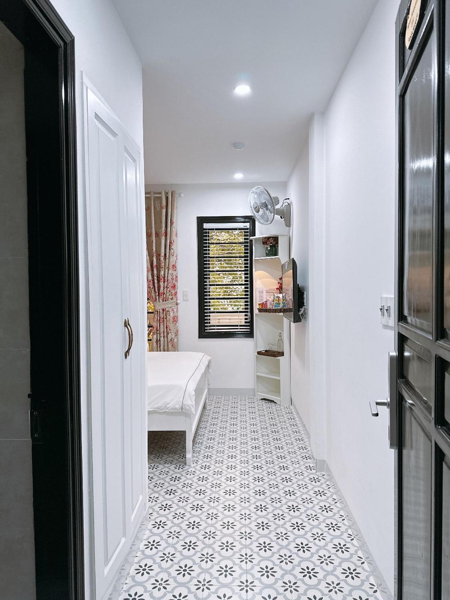 Moon Homestay Thon Kim Long Екстериор снимка