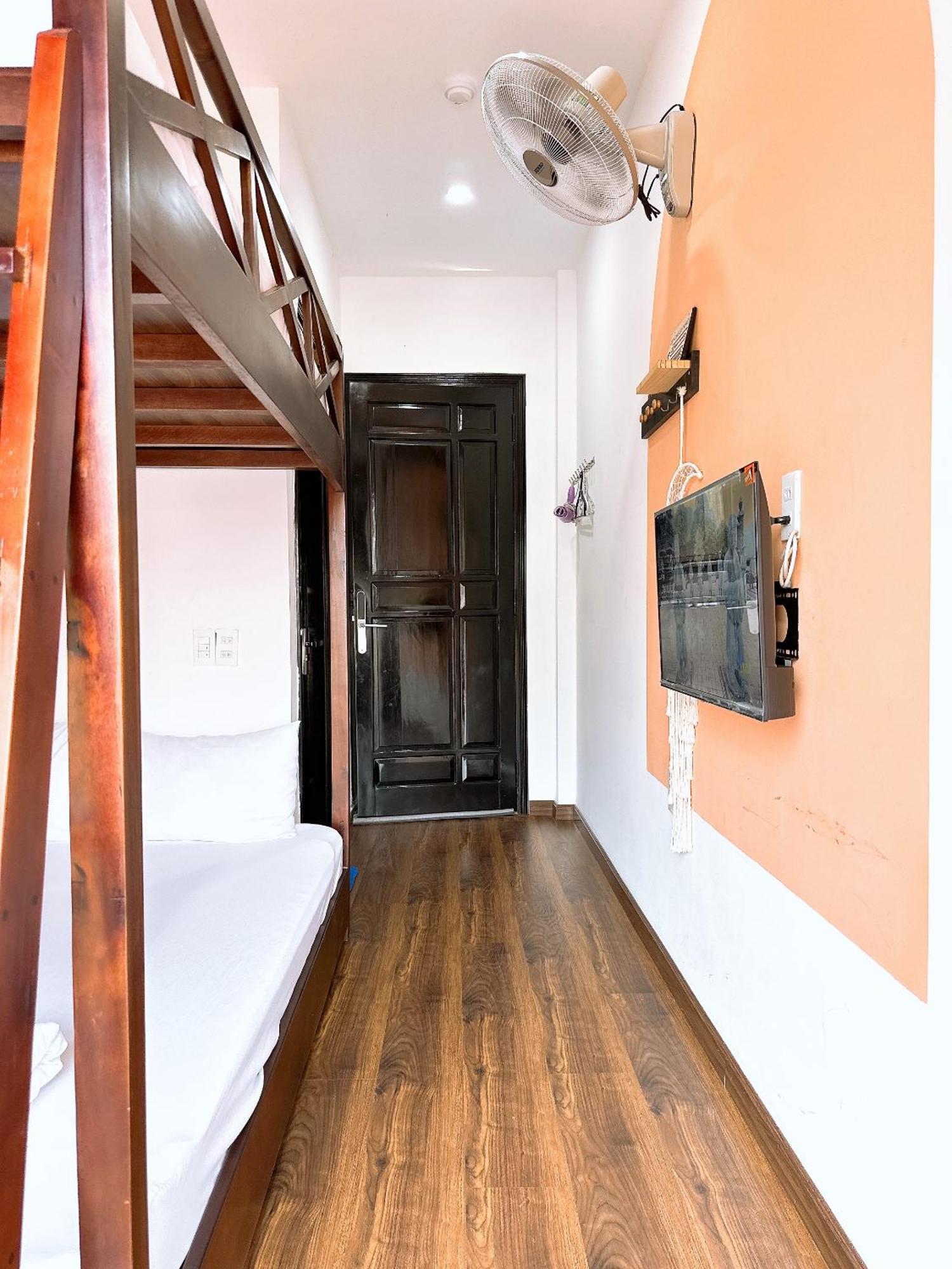 Moon Homestay Thon Kim Long Екстериор снимка