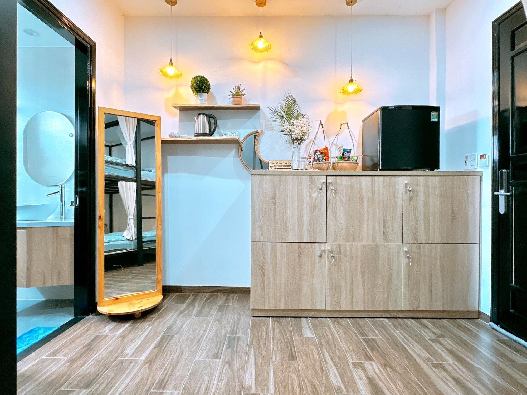 Moon Homestay Thon Kim Long Екстериор снимка